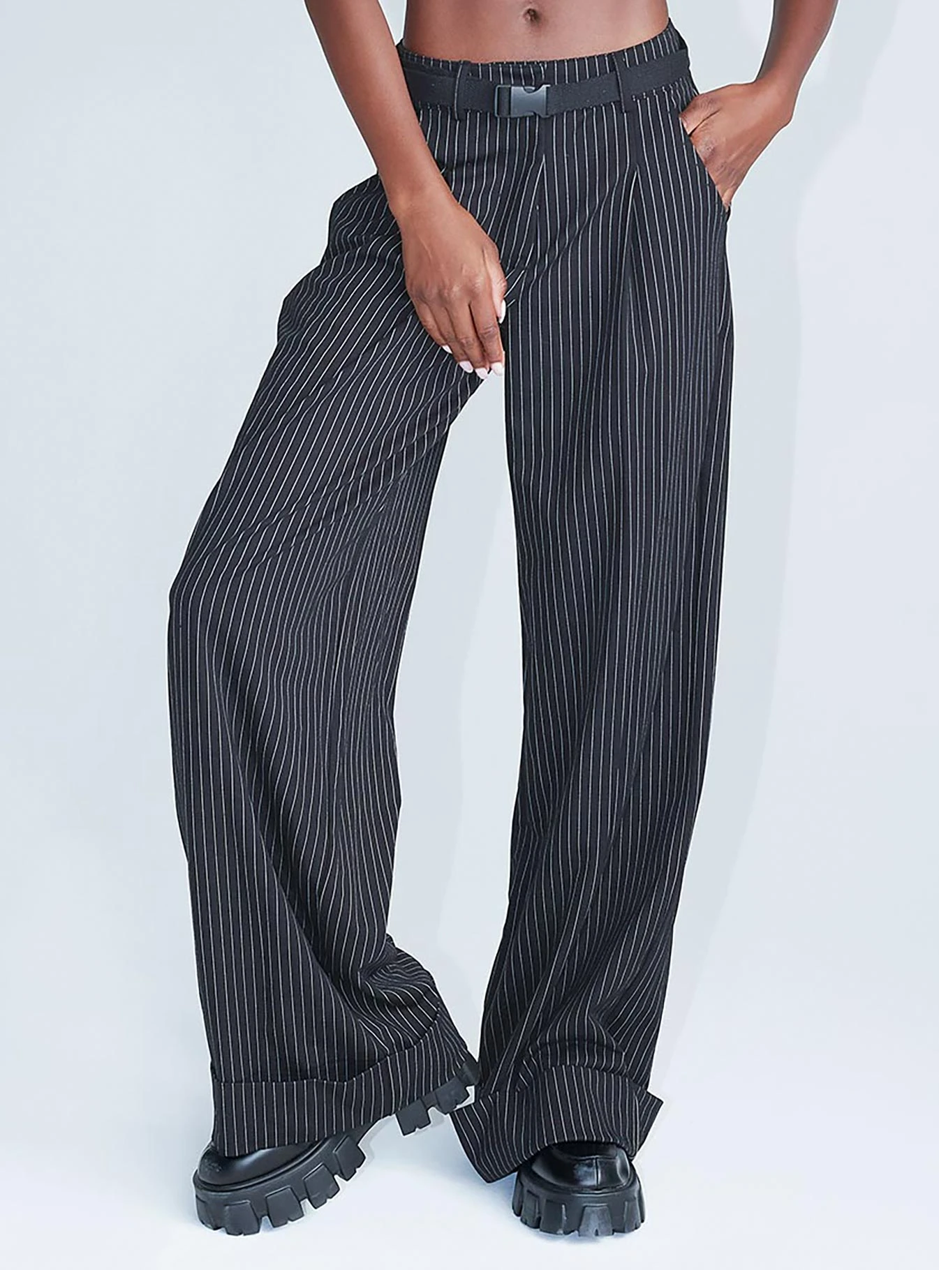 Princess Polly Grayson Pants Black 4 Princess Polly Grayson Pants Black - Image 4