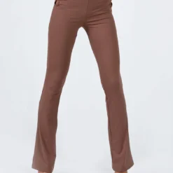 Princess Polly Laken Pants Brown -Modeoryx Sales Store 1 modelinfo emma us2 626b16bc 113e 4979 b657 5f2c15489dd0