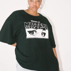 House Of Mystery Oversized Tee Black Curve