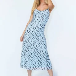 Motel Cotina Dress Blue Flower Buds Blue