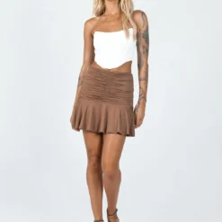 Princess Polly Maiya Strapless Top White -Modeoryx Sales Store 2 modelinfo Emma Leigh US4 ff917a03 8f7c 4758 b6fb 52bd4a42d9b0