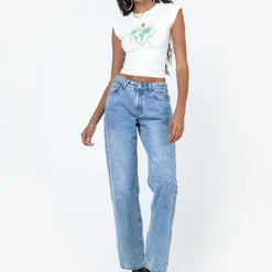 Princess Polly Peace And Love Longline Tee White -Modeoryx Sales Store 2 modelinfo ayaana us2 e4574d31 2d25 4416 aef0 92d91e3df420