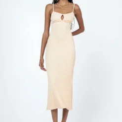 Princess Polly Maila Midi Dress Beige -Modeoryx Sales Store 2 modelinfo ayanna us2 1954854e e32c 4137 8af8 4efc5056dd5d