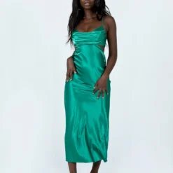 Princess Polly Giselle Midi Dress Green -Modeoryx Sales Store 2 modelinfo cynthia us2 9db64e9e 784a 4721 b40d 206c0dfe40d7