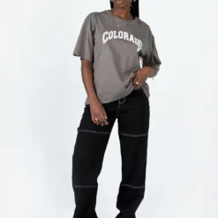 Princess Polly Colorado Graphic Tee Grey -Modeoryx Sales Store 2 modelinfo cynthia us4 d1436aa6 0dd9 47dc a2f4 885f7c2f27df