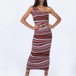 Princess Polly Mariana Midi Dress Brown Multi -Modeoryx Sales Store 2 modelinfo jess us2 684c441f c72b 4fa1 a151 917477db4237