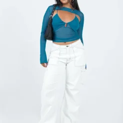 Princess Polly Mcleay Cut Out Top Blue -Modeoryx Sales Store 2 modelinfo rheanna us8 a4eb04dc e874 46d1 9a04 e038643cba4a