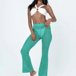 Princess Polly Keoni Top White -Modeoryx Sales Store 2 modelinfo yarelis us2 6a02bcbb 774b 40bd 8a92 f50d20a7dddd