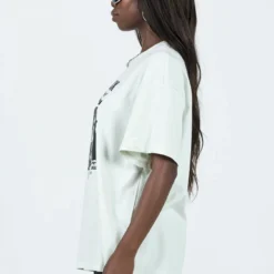 Princess Polly Punk Rock Show Oversized Tee Grey -Modeoryx Sales Store 3 modelinfo Cynthia us4 d0e0dc18 9ad0 4106 b511 fb31cdb668f8