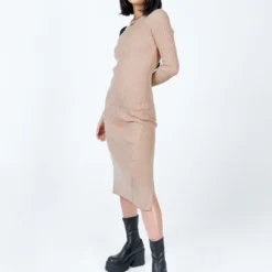 Princess Polly Tiarnie Midi Dress Beige -Modeoryx Sales Store 3 modelinfo Elle us4 bdc3c676 c79b 4cbc 8172 403979d540a9
