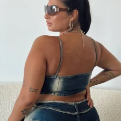 Princess Polly Pre Show Denim Corset Mid Blue Curve -Modeoryx Sales Store 3 modelinfo Javi us14 00bc2977 8e7e 4324 8cc1 a451796dc034