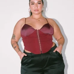 Palisade Corset Top Red Curve 6 Palisade Corset Top Red Curve -Modeoryx Sales Store 3 modelinfo Javi us14 7c14e3ba 234c 4dc0 9007 c3f880407330