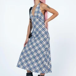 Princess Polly Kennedy Midi Dress Blue / White -Modeoryx Sales Store 3 modelinfo Jayechelle us4 41ce00b9 ce48 4767 8fa1 eda9c853e6b6