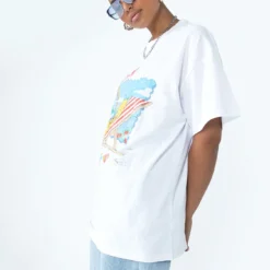 Looney Tunes Tweety Post Card Vacation Oversized Tee White -Modeoryx Sales Store 3 modelinfo Sarah us6 c099359e b5d7 4569 9113 65cefba3bdae