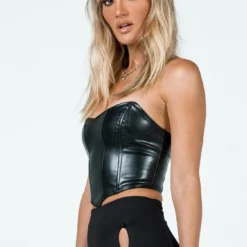 Princess Polly Jessica PU Bustier Black -Modeoryx Sales Store 3 modelinfo chlose e us2 95b421bd 1464 42ae a98e 36b3670ca919