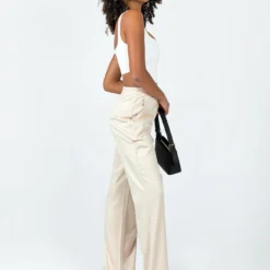 Princess Polly Vinnie Pants Cream -Modeoryx Sales Store 3 modelinfo cindy us2 cc5cfd19 6230 4b67 bebc b82b7c6dd3b0