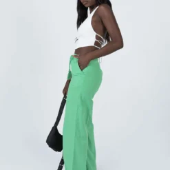 Princess Polly Aubrie Wide Leg Pants Green -Modeoryx Sales Store 3 modelinfo cynthia us2 51ed817b 6f44 4f86 a678 bc23425e82fc