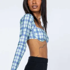 Princess Polly Becca Long Sleeve Crop Top Green Check -Modeoryx Sales Store 3 modelinfo feturi us2 4c2e8824 ad34 4fa3 bd4b 967d55d8e2a0