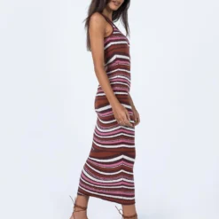 Princess Polly Mariana Midi Dress Brown Multi -Modeoryx Sales Store 3 modelinfo jess us2 aeddbad6 c73e 4c26 bfa7 38a9fcaa3cb2