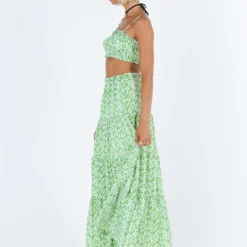 Princess Polly Perrin Set Green Floral -Modeoryx Sales Store 3 modelinfo kauri us2 81b0813e 5571 4efc b8b5 f590c5e26b0c