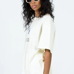 More Than Friends Oversized Top Off White -Modeoryx Sales Store 3 modelinfo kristen us2 a1208477 29ec 4923 8987 89991237f28c