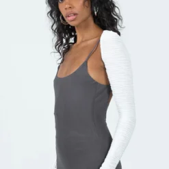 Princess Polly Pryce Bolero White -Modeoryx Sales Store 3 modelinfo kristen us2 b56d118c b46a 4e94 b452 6cdf583ddbc6