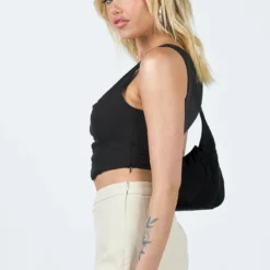 Princess Polly Vallo Top Black 9 Princess Polly Vallo Top Black -Modeoryx Sales Store 3 modelinfo susanna us4 c466d439 756d 4335 a983 080464fb4cd2