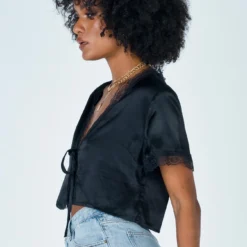 Princess Polly Vintage Tie Up Top Black -Modeoryx Sales Store 3 05062abe 5d43 4db7 a06f eaf02786ec56
