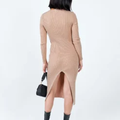 Princess Polly Tiarnie Midi Dress Beige -Modeoryx Sales Store 4 modelinfo Elle us4 36ef99ec 1d28 4472 89c3 95d545a86b0a