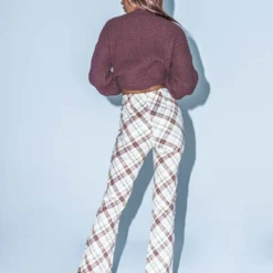 Princess Polly Kallani Pants Beige -Modeoryx Sales Store 4 modelinfo Feturi US2 238ec890 3ddc 4c6c add2 87b9bb4d55ce