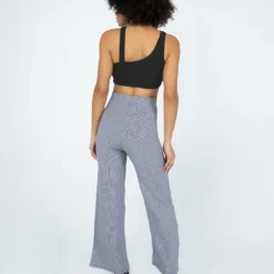 Princess Polly Valreee Gingham Wide Leg Pants Black / White -Modeoryx Sales Store 4 modelinfo Jamea us4 bc58f375 c1a1 4a5f a413 eb7f777bd46e