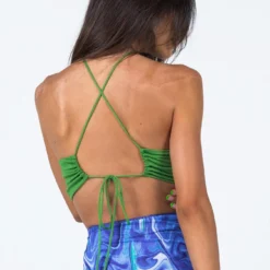 Princess Polly Jalen Top Green -Modeoryx Sales Store 4 modelinfo Jess US2 060518ef c3d0 4393 8d69 8feadcfd2862