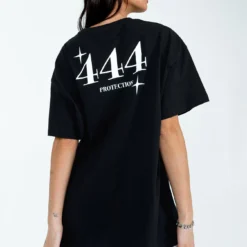 444 Oversize Tee Black -Modeoryx Sales Store 4 modelinfo Josephine us2 d28f8b6f c12b 41e0 96d1 89ef0a007919