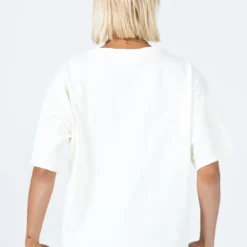 Princess Polly Ride On Oversized Tee White 7 Princess Polly Ride On Oversized Tee White -Modeoryx Sales Store 4 modelinfo cassandra US2 65040fa3 2e6a 486c aa92 d114de555b1d