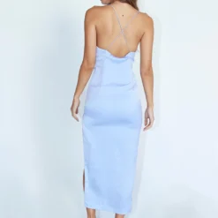 Princess Polly Alani Midi Dress Blue -Modeoryx Sales Store 4 modelinfo cindy us2 0bd340f8 c256 44e8 ac7a e4cdae9af89d