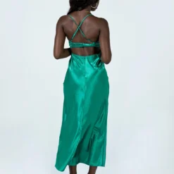 Princess Polly Giselle Midi Dress Green -Modeoryx Sales Store 4 modelinfo cynthia us2 9f26c5d1 1c8c 4fe8 a74d 5c59c05bedf9