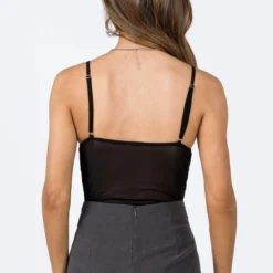 Princess Polly Brentwood Bodysuit Black -Modeoryx Sales Store 4 modelinfo elise us2 374afb29 f963 48ed 9fcf adcb3bed284c