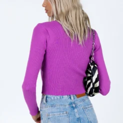 Princess Polly Theresa Sweater Purple -Modeoryx Sales Store 4 modelinfo emily us2 fbe0d3b7 6a82 4725 a9bb 6347caab27b8