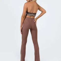Princess Polly Laken Pants Brown -Modeoryx Sales Store 4 modelinfo emma us2 4c9a6763 a386 4a18 ad89 2d5f598c0da0