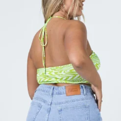 Princess Polly Farah Top Green 7 Princess Polly Farah Top Green -Modeoryx Sales Store 4 modelinfo jasmin us8 c7fd95eb bdaf 4ef3 9a42 9892c0b0a4bb