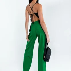 Princess Polly Archer Pants Apple Green 9 Princess Polly Archer Pants Apple Green -Modeoryx Sales Store 4 modelinfo josephine us2 ae29c8ec 222a 493a 908b 8d97d322c4ff