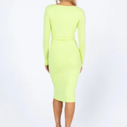 Princess Polly Remi Long Sleeve Midi Dress Green -Modeoryx Sales Store 4 modelinfo josie us4 409fe2a1 38a1 4107 b359 089d6f18edea