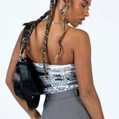 Welker Strapless Top Black / White -Modeoryx Sales Store 4 modelinfo lola us4 f42fd838 3b2c 466d ad04 6a45f18d4081