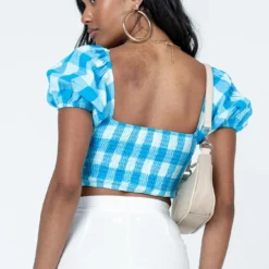 Princess Polly Braeside Top Blue 7 Princess Polly Braeside Top Blue -Modeoryx Sales Store 4 modelinfo yarelis us2 7c34b9a4 faf7 4f1f b2ec 1206ac844ffc