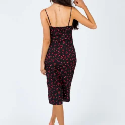 Princess Polly Noda Midi Dress Black/Red -Modeoryx Sales Store 4 bcd28c45 c622 48f5 8b54 7f12bd4c3232