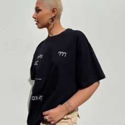 Recording Oversize Tee Black -Modeoryx Sales Store 6 modelinfo Sarah us4 557c9700 9eaf 47e6 be72 6348c7204b4b