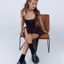 Princess Polly Noda Midi Dress Black/Red -Modeoryx Sales Store NODA MINI DRESS BLACK AND RED 4