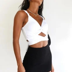 Porto Cervo Tie Up Crop White 17 Porto Cervo Tie Up Crop White -Modeoryx Sales Store PORTO CERVO TIE UP CROP WHITE 8bad453e ff88 45ce 898d 15d899826e3a