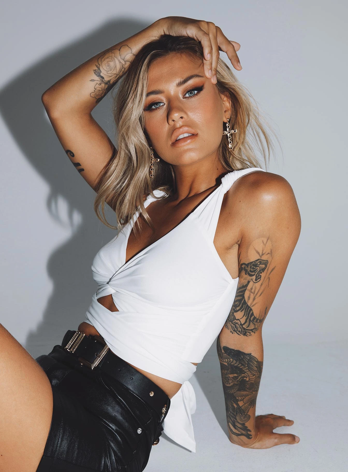 Porto Cervo Tie Up Crop White 3 Porto Cervo Tie Up Crop White - Image 3